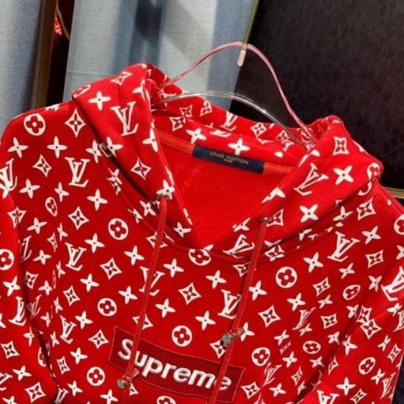 sweater lv supreme
